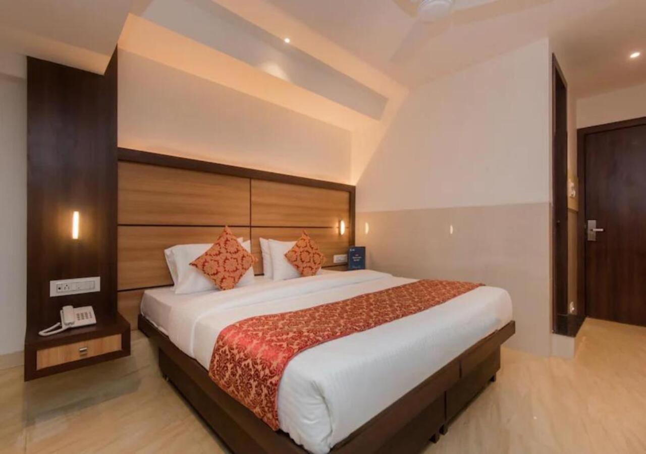 Hotel Mourya Residency Navi Mumbai Dış mekan fotoğraf